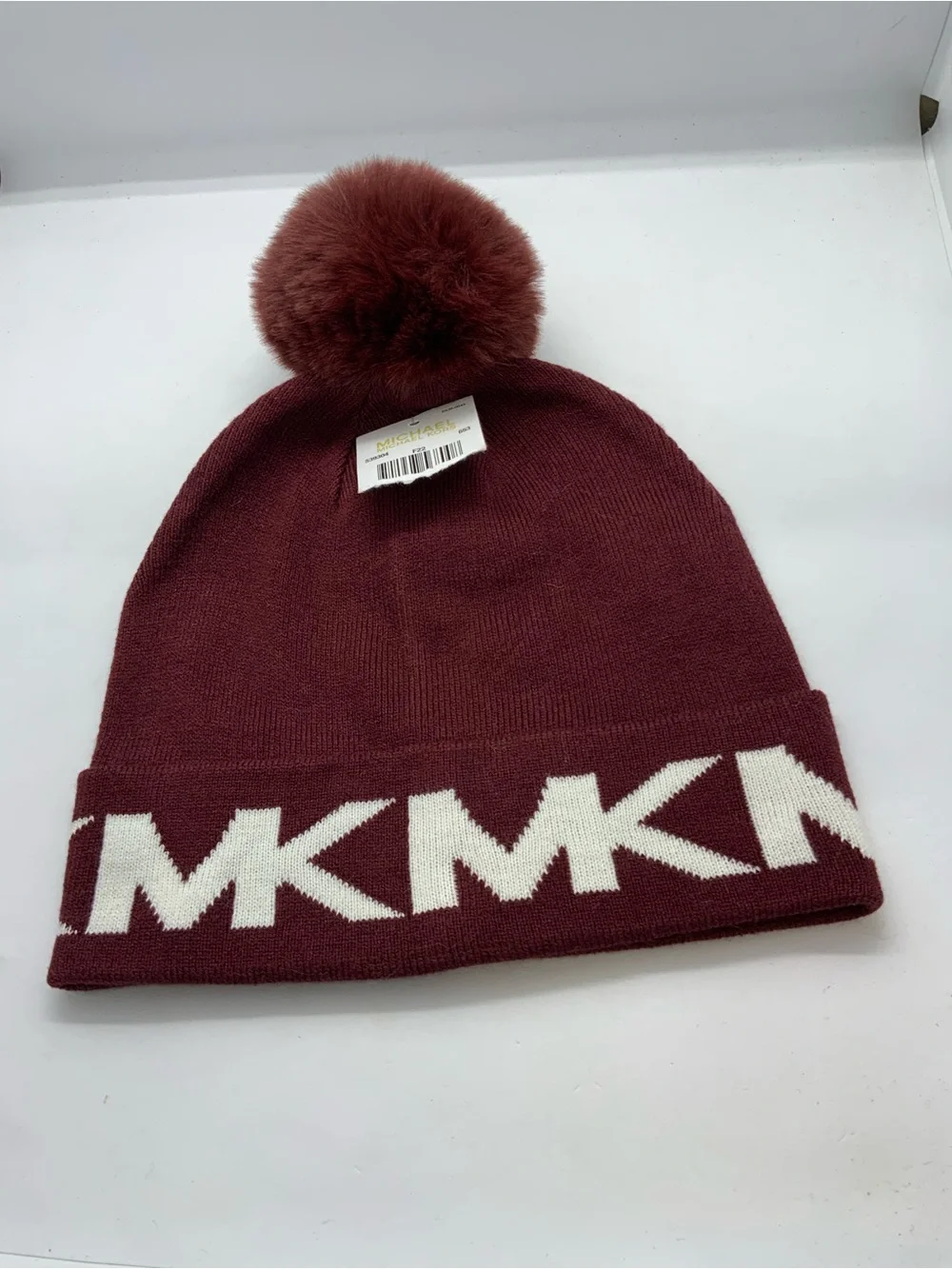 Michael Kors 8008 Women's Hat I Pommel Hat I Winter Hat I One Size I Knitted Hat